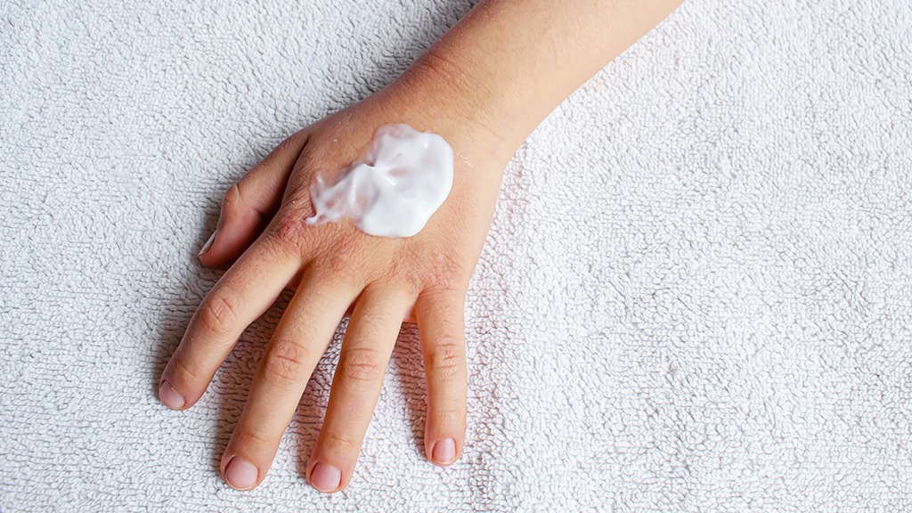 保養知識-綠果學堂-每天持續擦乳液