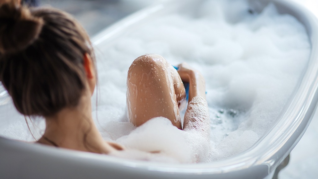 保養知識-綠果學堂-泡澡加速體內循環排汗