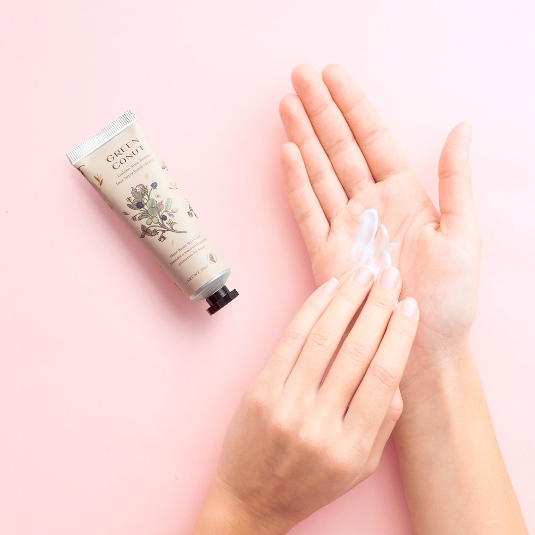 黃金乳油木莓果護手霜 | 綠果 GREENCONUT | 綠果黃金乳油木莓果護手霜質地 綠果黃金乳油木莓果護手霜質地