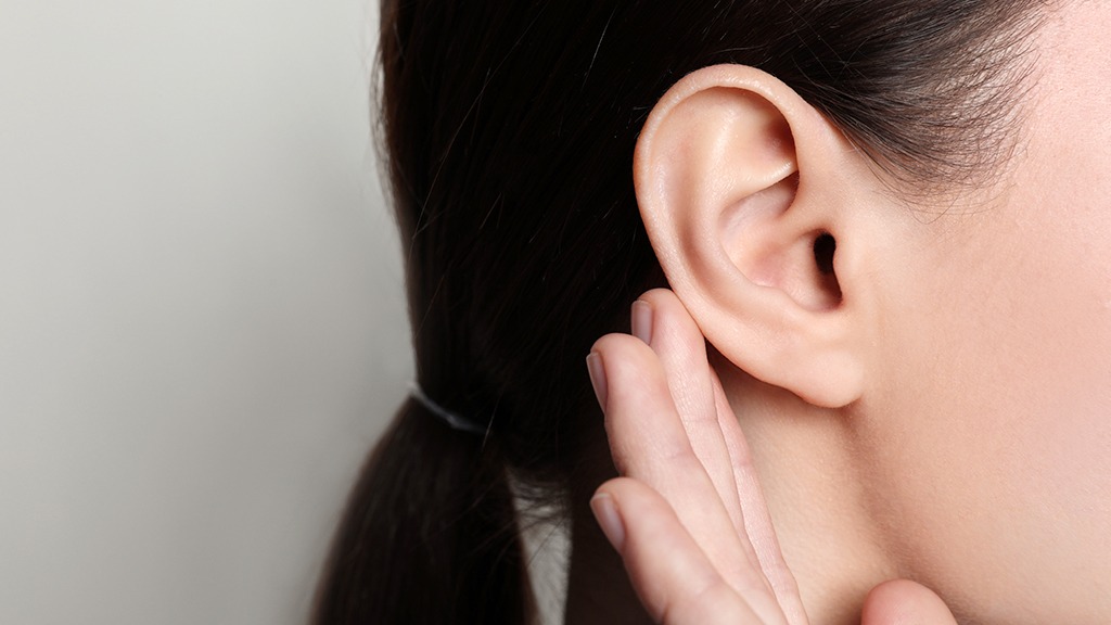 保養知識-綠果學堂-試用保養品塗抹於耳後