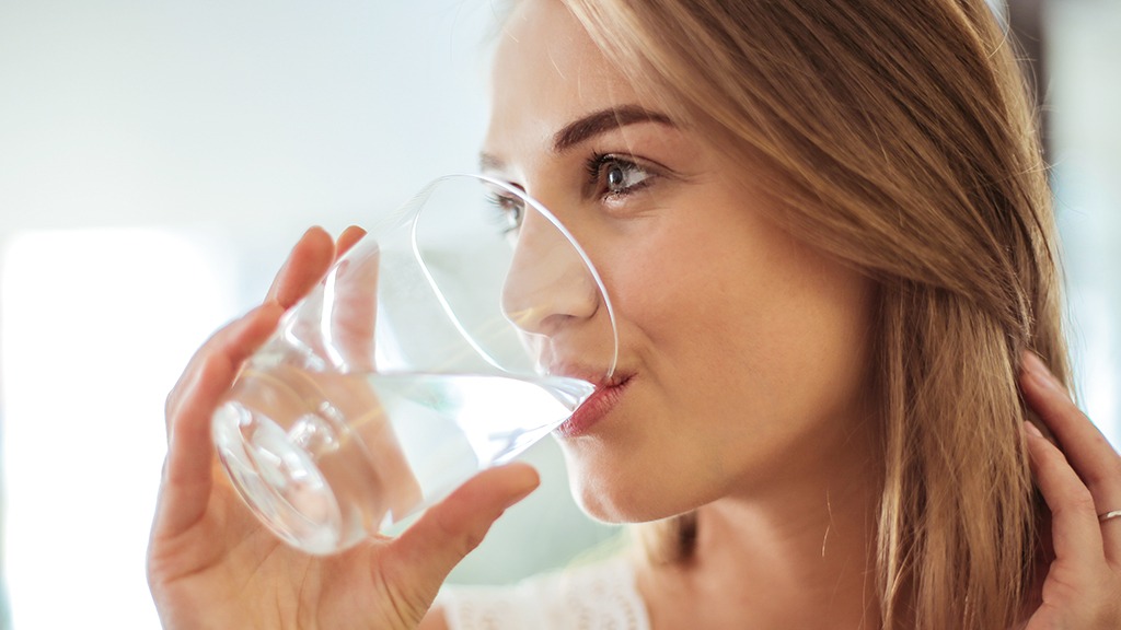 保養知識-綠果學堂-身體缺水使肌膚乾燥