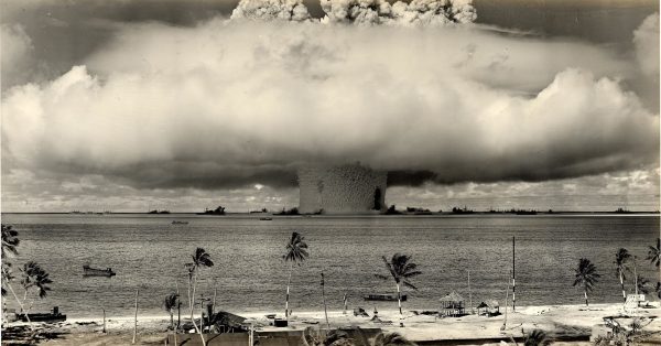 冷知識-綠果先生-比基尼的由來跟核試爆有絕大關係？