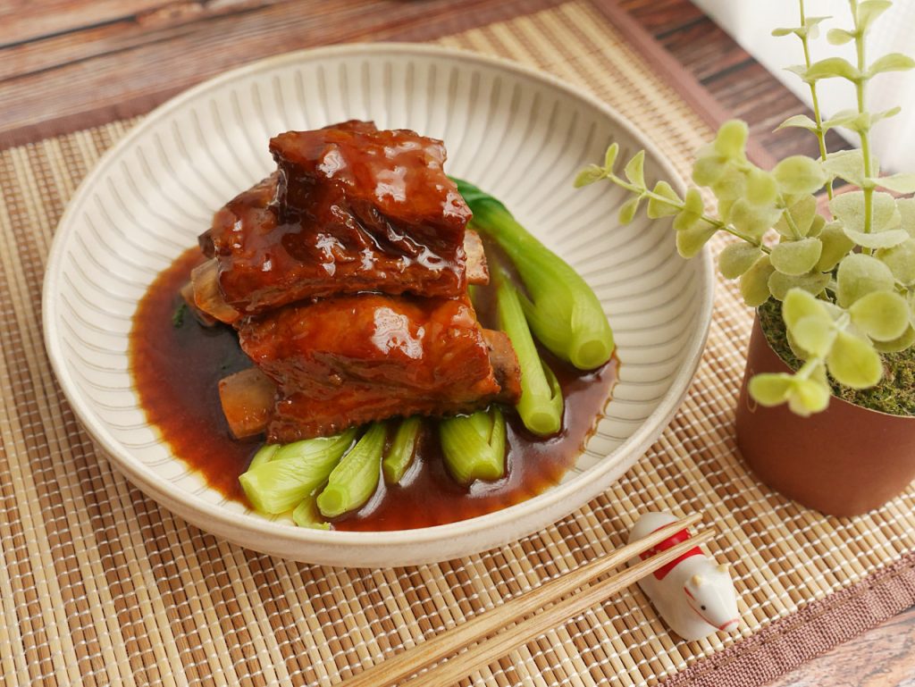 無錫排骨,是濟公和尚發明的一道功夫菜? | 綠果 GREENCONUT | Wuxi Fried Spare Ribs 1112冷知識 冷知識-綠果先生-無錫排骨,是濟公和尚發明的一道功夫菜?