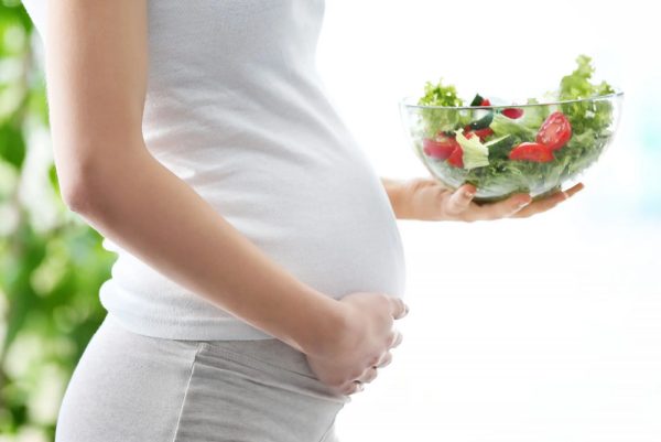 孕婦為什麼愛吃酸,原來大有科學? | 綠果 GREENCONUT | pregnant woman eating habits 1121冷知識 冷知識-綠果先生-懷孕期間為什麼愛吃酸,原來大有科學?